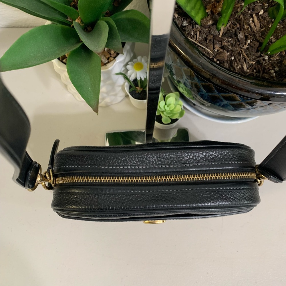 💕👜 COACH Camera Crossbody Black Leather Bag - Picture 5 of 11
